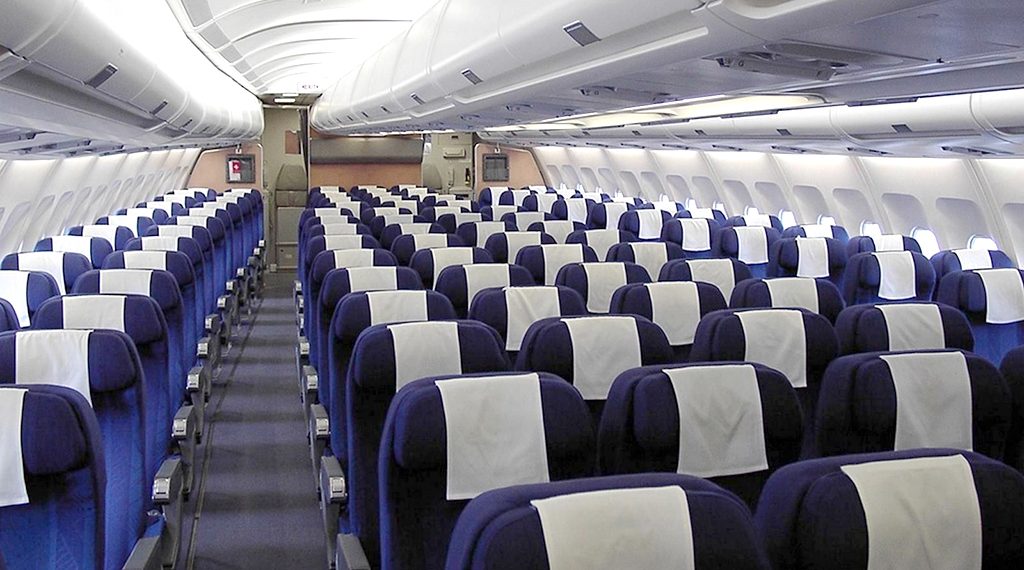 Vor primi vouchere în locul banilor pe zborurile anulate?