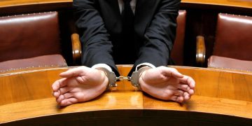 Haz de necaz – pledoarie…pentru iubire