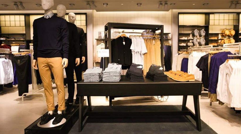 Un cunoscut retailer de haine se prăbușește