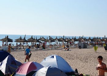 Se redeschid plajele! Ce măsuri de siguranţă trebuie luate