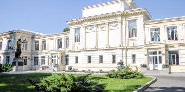 Cele 6 recomandări ale Academiei pentru minimizarea pierderilor pe termen scurt produse de coronavirus în România