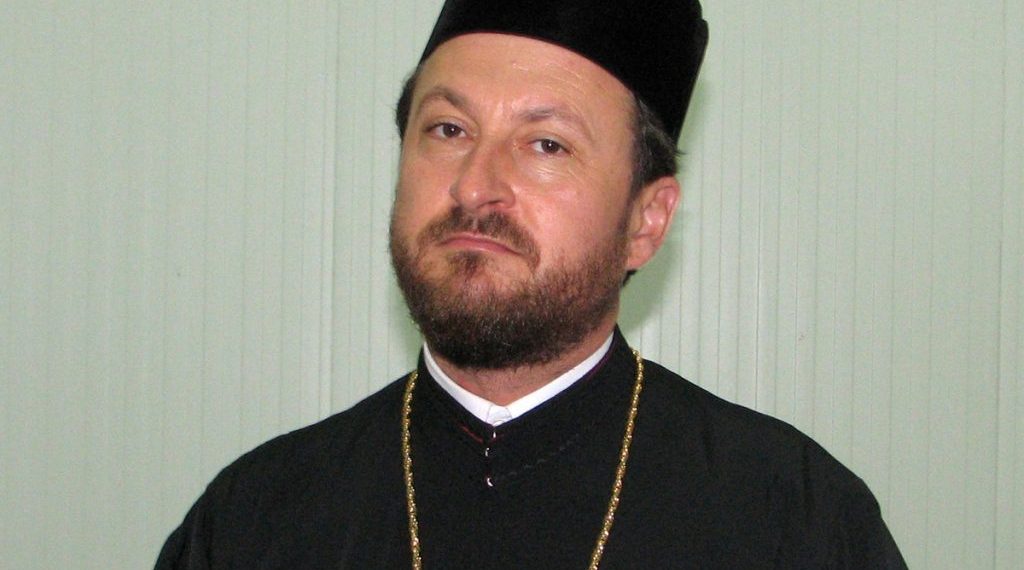 Arestat pentru viol, fostul episcop al Hușilor a fost eliberat de Înalta Curte