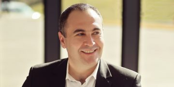 Invitatul săptâmânii: Dinu Meşter