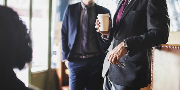 Sentinţă inedită: un bărbat a câștigat despăgubiri de la firma care îi dădea prea puțin de muncă