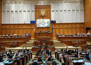 Curtea Constituţională: Prelungirea mandatelor primarilor prin OUG e neconstituțională