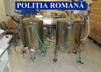 Alcool etilic produs într-o fabrică de produse cosmetice