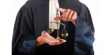 Corp de avocaţi pentru combaterea practicării ilegale a profesiei