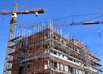 Efectul COVID în construcții | În 2020 au fost eliberate cu 15% mai puține autorizații de construcție decât în 2019