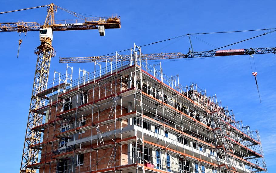 Efectul COVID în construcții | În 2020 au fost eliberate cu 15% mai puține autorizații de construcție decât în 2019