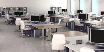 Minim 10% dintre corporatişti sunt ameninţaţi de restructurări