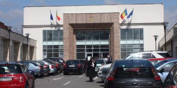 O aplicație care oferă informații în timp real despre ședințele de judecată, implementată de o curte de apel din țară
