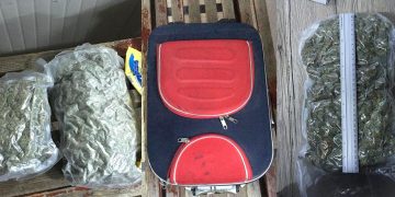 Arestat pentru trafic intern şi internaţional de droguri de risc