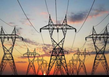 Prețul energiei electrice va scădea cu 1,89% de la 1 iulie (ANRE)