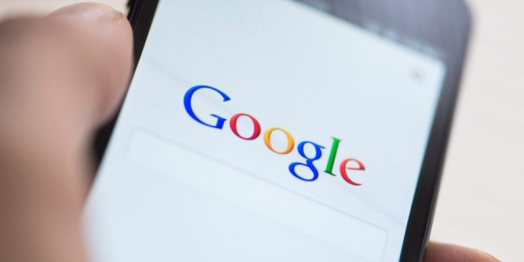 Google, amendat cu 10.000 de lei pentru discriminare în cazul schimbării denumirii Catedralei Mântuirii Neamului