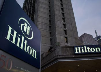 Lanţul hotelier Hilton a anunţat concedierea a 2100 de angajaţi