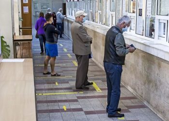 Plata unor impozite, amânată din nou printr-o ordonanță de urgență. Noul termen: 25 octombrie