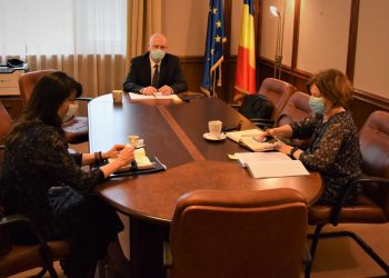 „Război total” împotriva interlopilor şi traficanţilor de persoane. „Parchetele să-i confrunte cu toate „armele”, să-i hărţuiască şi să îi atace procedural”, cere ministrul Justiţiei