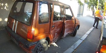 Maşinile abandonate pot fi ridicate după şase luni