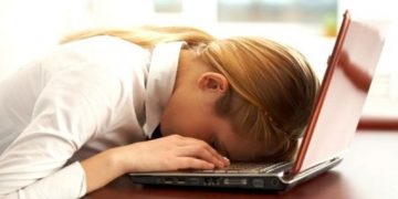 Se schimbă Codul Muncii. De azi, amenzi mai mari pentru munca suplimentară