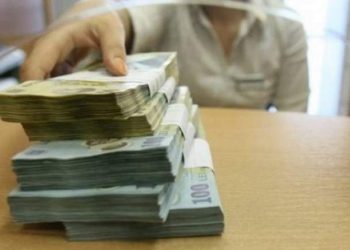 Senatul a respins proiectul privind impozitarea pensiilor speciale