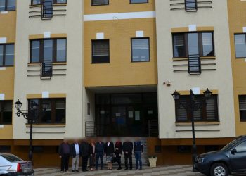 Secretarul primăriei Tășnad a fost dus la audieri de procurorii DIICOT