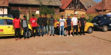 Taximetriști transformați în călăuze pentru migranți