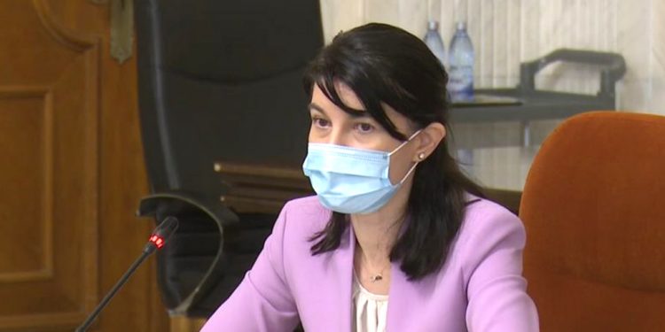 Violeta Alexandru: vor fi prelungite măsurile de sprijin pentru angajaţi pe durata menţinerii restricţiilor