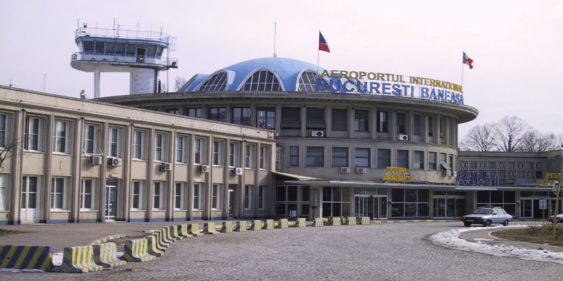 Director în cadrul unui aeroport, trimis în judecată de DNA pentru complicitate la trafic de influență