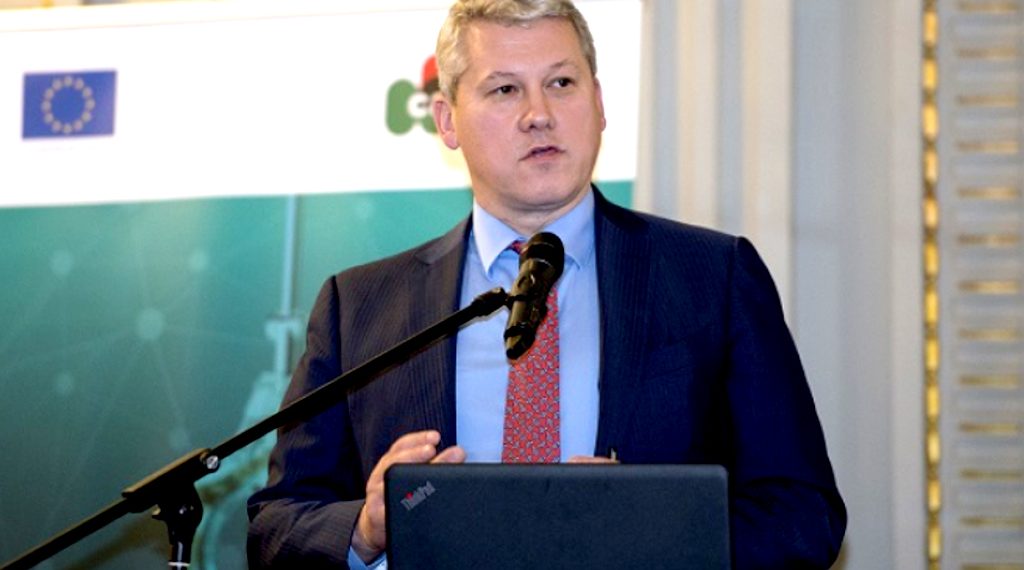 Cătălin Predoiu: „Continuă demersurile pentru a coagula un front mai larg interinstituțional de combatere a traficului de persoane și crimei organizate”