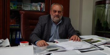 Fostul director general adjunct al Apelor Române, trimis în judecată pentru luare de mită