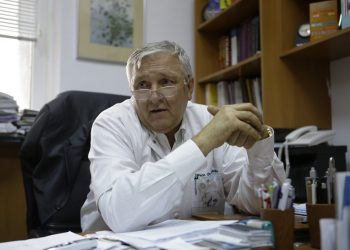 Un magistrat a dispus începerea judecării procesului de corupție al medicului Mircea Beuran