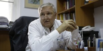 Un magistrat a dispus începerea judecării procesului de corupție al medicului Mircea Beuran