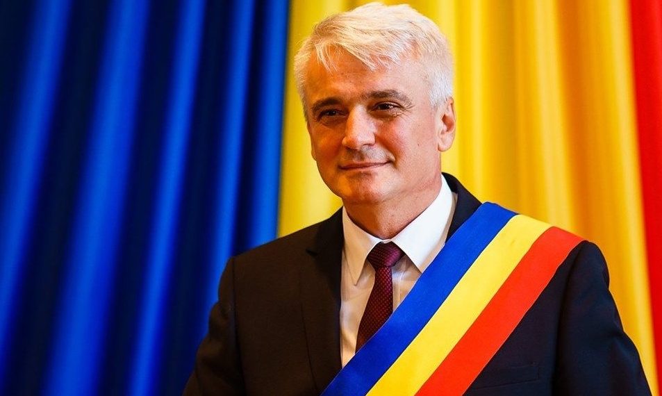 Primar condamnat la închisoare cu suspendare pentru abuz în serviciu