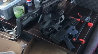 Arme și grenade, la imprimanta 3D | Un întreg arsenal a fost găsit la un irakian stabilit în România