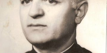 Părintele Nicolae Bordașiu: ”Când securiștii mi-au cerut armamentul, le-am arătat Biblia, singura armă pe care o aveam”