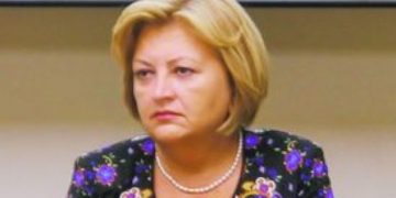 Condamnări în dosarul rețetelor false | Soția fondatorului grupului Polisano și trei medici, închisoare cu executare