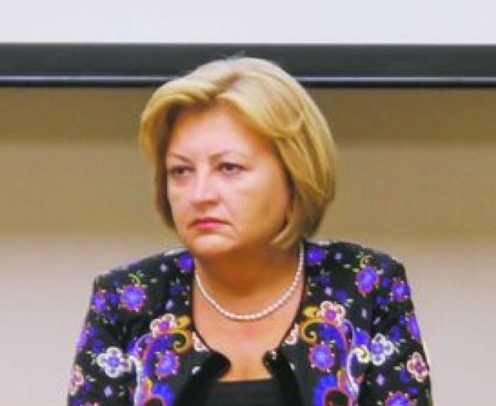 Condamnări în dosarul rețetelor false | Soția fondatorului grupului Polisano și trei medici, închisoare cu executare