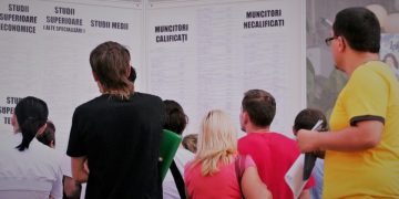 Aproape 1.000 de locuri de muncă, oferite de firmele din Bihor. În ce domeniu sunt cele mai multe slujbe