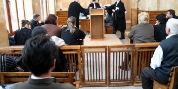 Unul din 10 posturi de judecător din România este vacant