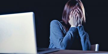 E oficial! Violența cibernetică este definită și pedepsită prin lege