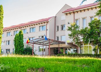 Primărie din Bihor, închisă pentru public din cauza COVID-19 | Viceprimarul a fost confirmat cu coronavirus