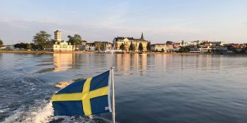 Suedia a ridicat restricțiile pentru călătoriile în România