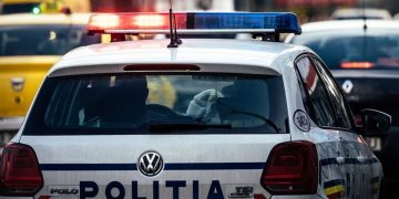 Câți bani le-a oferit polițiștilor un șofer prins sub influența drogurilor