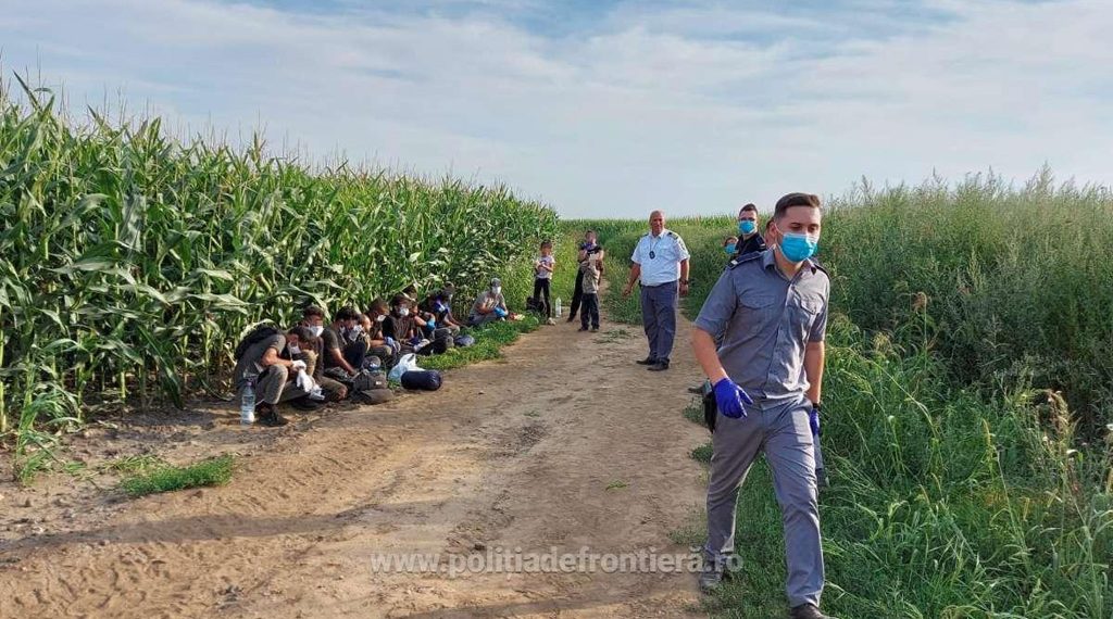 Irakieni şi sirieni opriţi la frontiera cu Ungaria