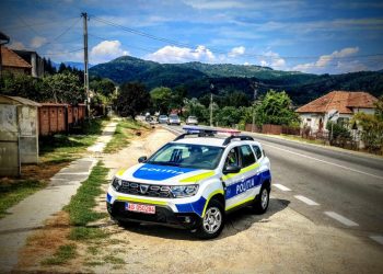 IGP explică noul model de inscripționare a mașinilor de Poliție: Este folosit și în alte state UE