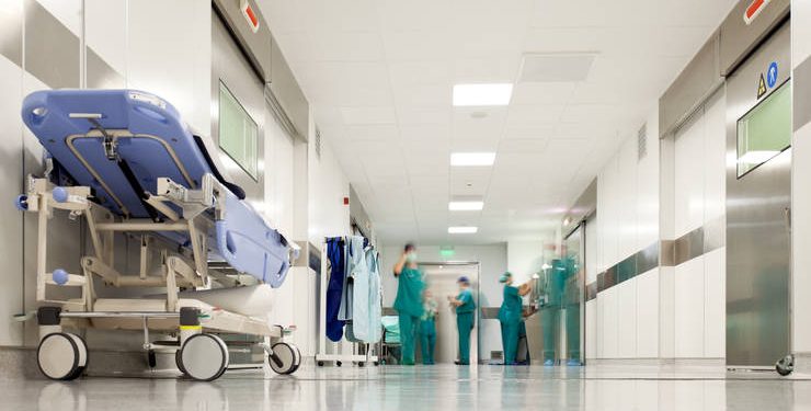Avocatul Poporului cere urgentarea organizării examenului de specialitate pentru medicii rezidenți