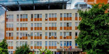 Doctoriță din Oradea, obligată de Tribunalul Bihor să plătească daune morale unui pacient diagnosticat greșit cu cancer | Sentința nu e definitivă