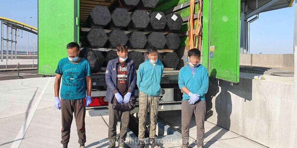 VIDEO. Prima captură la punctul de frontieră Borș II | Afgani descoperiți printre țevile dintr-un camion bulgăresc