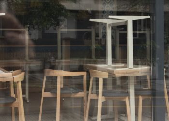 COVID-19 | RESTRICȚII în două localități din Bihor. Scenariu roșu pentru un liceu din Marghita