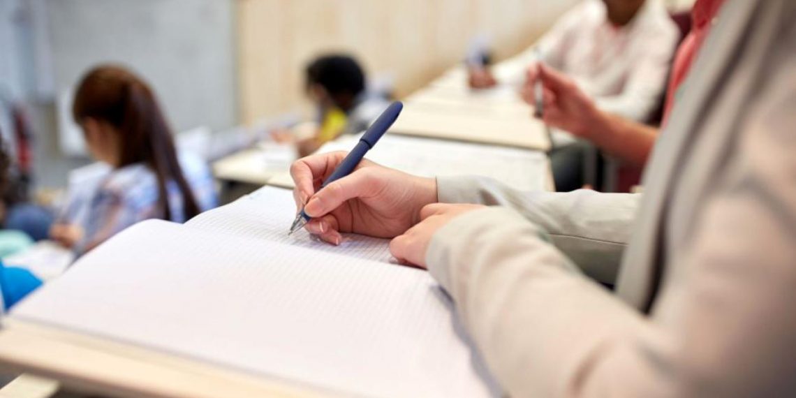 Subiectele şi baremele la proba scrisă din 20 septembrie 2020 la examenul de primire în profesia de avocat